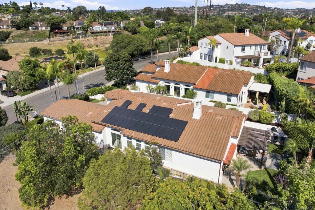 1745 Hummingbird Road Carlsbad, CA 92011 - Photo 68 of 75 Gallery Image 68