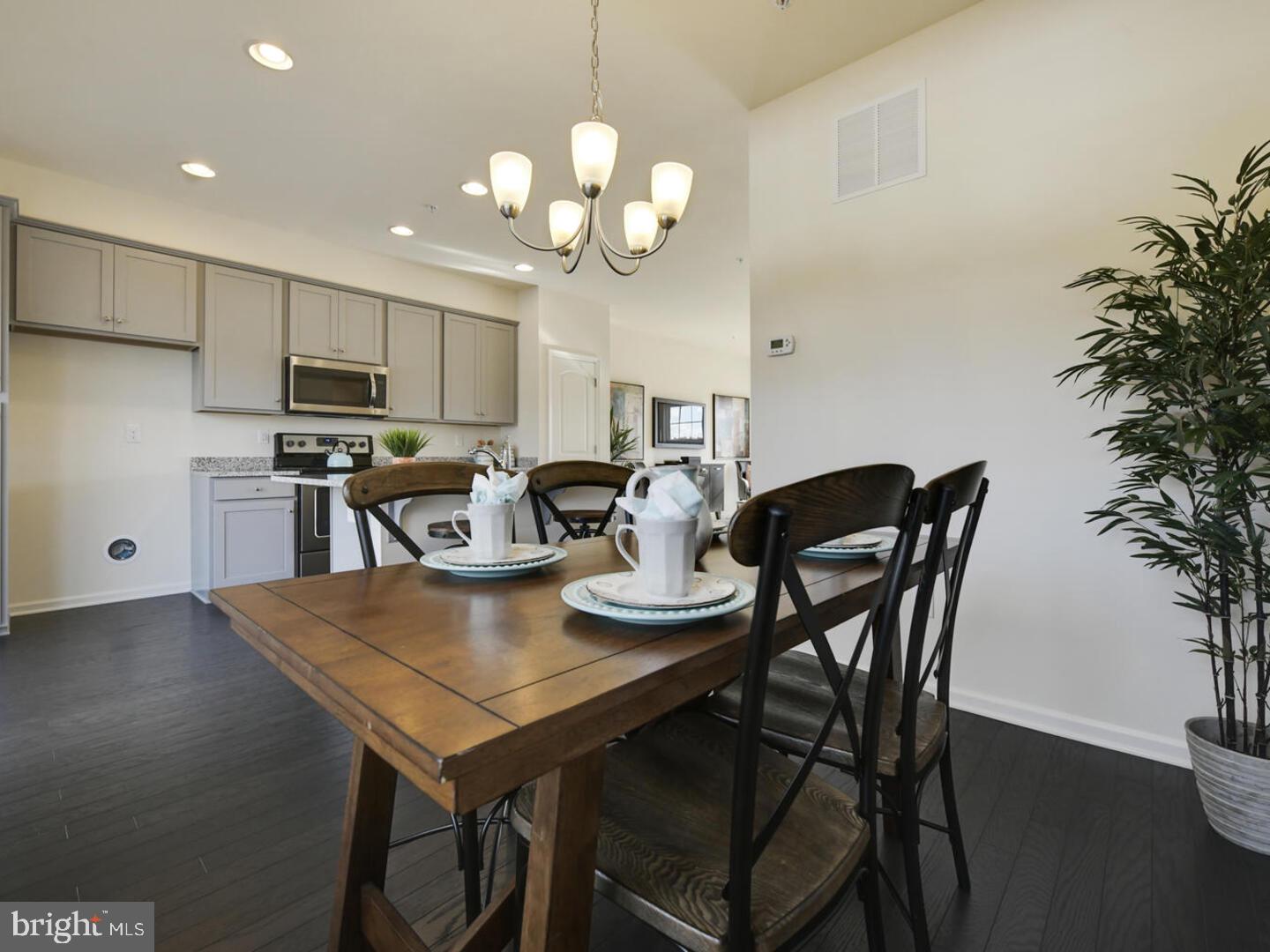 56 Iron Gate Road Sicklerville, NJ 08081 - Photo 7 of 28