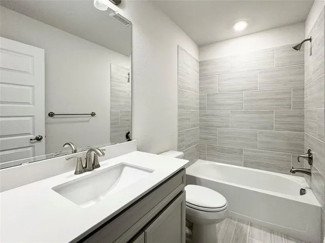 $3,000 | 7842 Bayside Drive, Rowlett, TX 75088