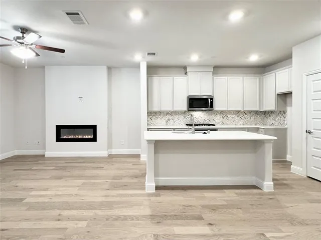 $3,000 | 7842 Bayside Drive, Rowlett, TX 75088