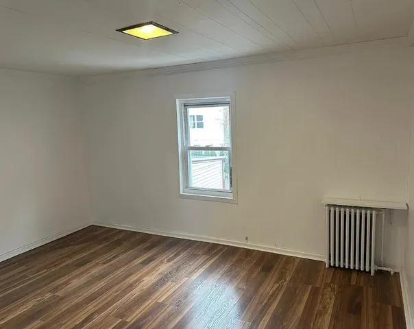 $1,850 | 296 Webster Avenue, Unit 2, Jersey City, NJ 07307