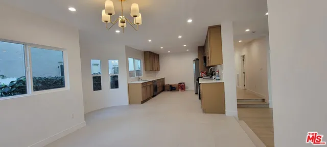 $5,395 | 1237 South Sherbourne Drive, Los Angeles, CA 90035