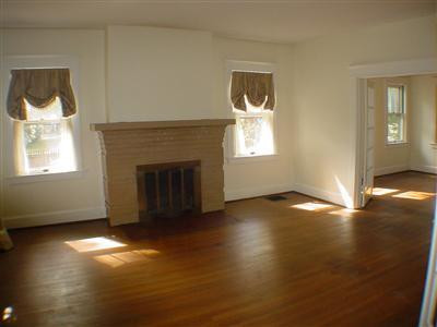 345 Desha Road Lexington, KY 40502 - Photo 8 of 25 Classic formal living room with beautifu