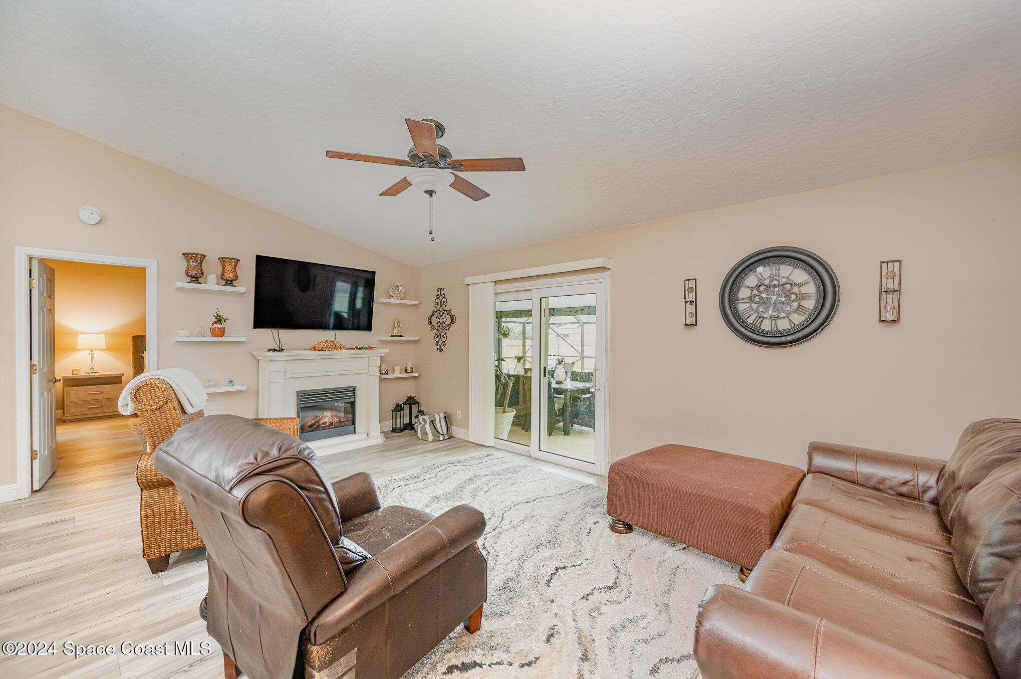 1235 Stadt Road Northwest Palm Bay, FL 32907 - Photo 11 of 28 014_dsc_5286-edit_736