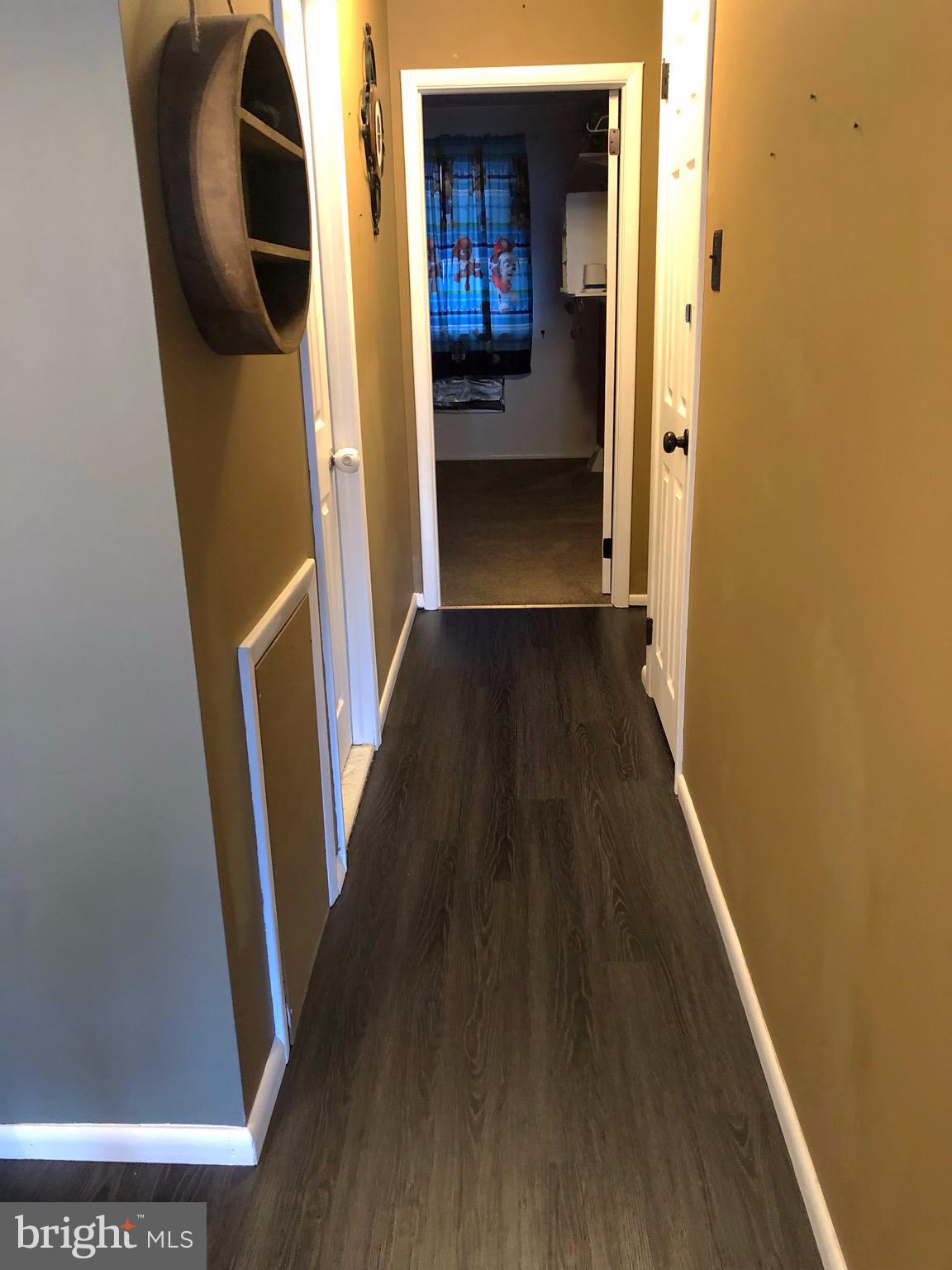 10661 Halstead Street Philadelphia, PA 19116 - Photo 5 of 10 Gallery Image 5