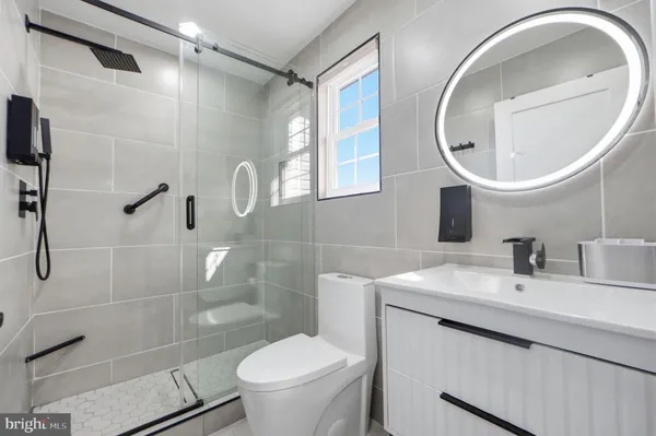 $1,200 | 6314 Barrs Lane, Lanham, MD 20706