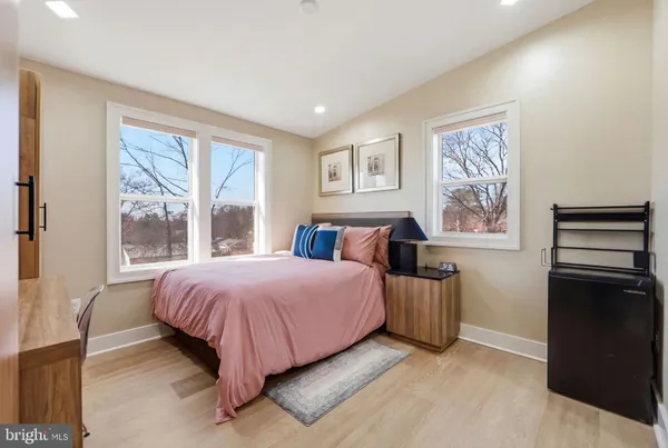 $1,200 | 6314 Barrs Lane, Lanham, MD 20706