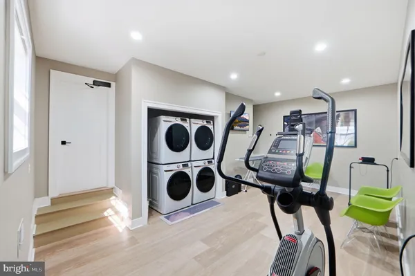 $1,200 | 6314 Barrs Lane, Lanham, MD 20706