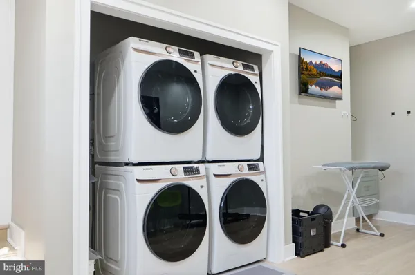 $1,200 | 6314 Barrs Lane, Lanham, MD 20706