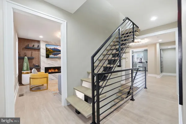 $1,200 | 6314 Barrs Lane, Lanham, MD 20706