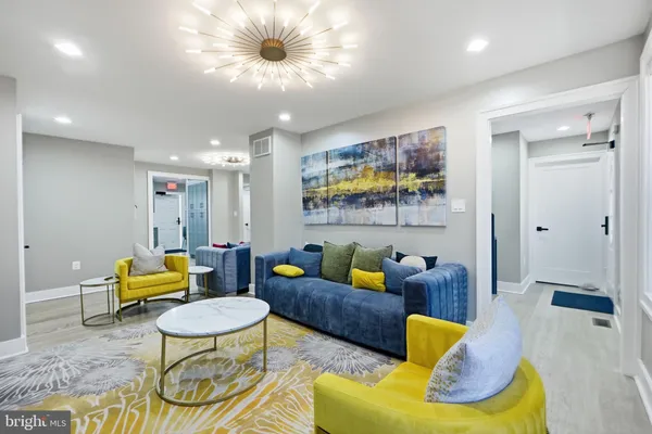 $1,200 | 6314 Barrs Lane, Lanham, MD 20706