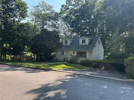 $600,000 | 76 Beverly Road, Mount Kisco, NY 10549