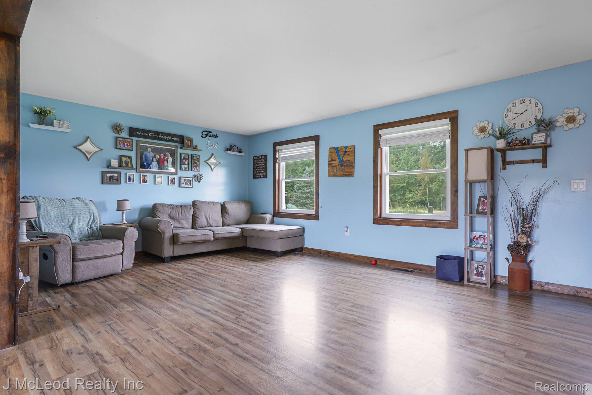 6388 Millington Road Millington, MI 48746 - Photo 8 of 59 Gallery Image 8