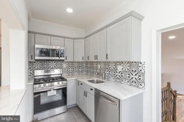 $624,990 | 114 Walnut Street, Audubon, NJ 08106