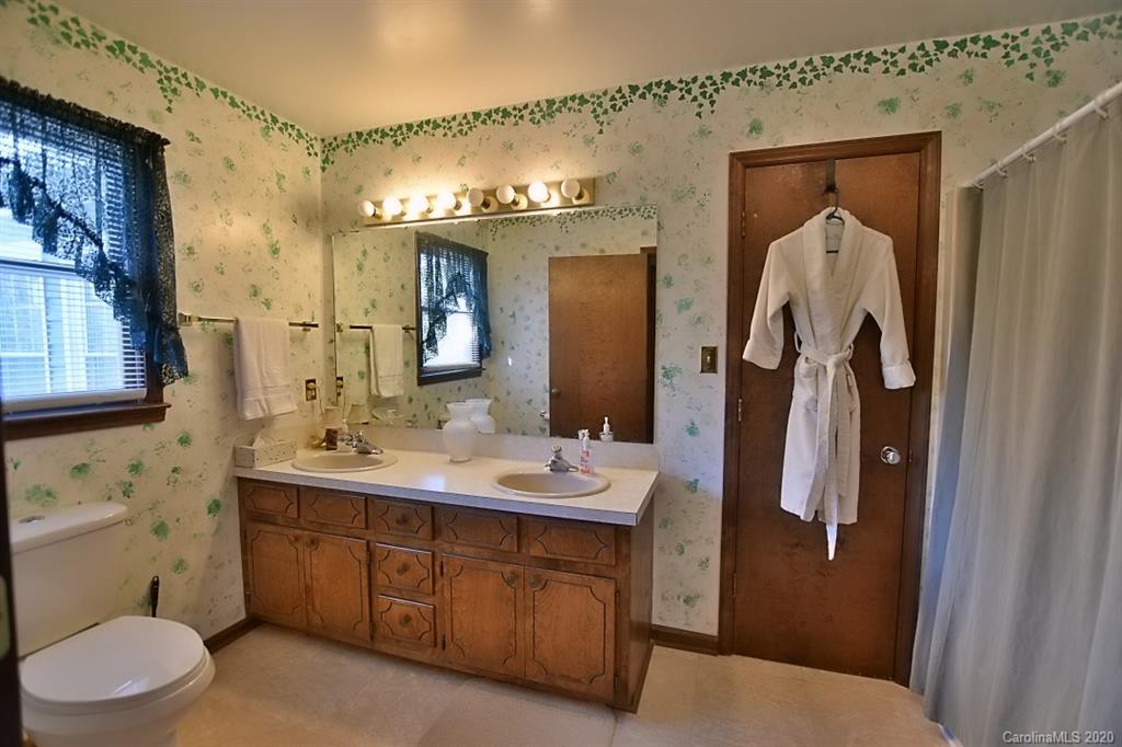 155 West Springdale Road Rock Hill, SC 29730 - Photo 18 of 37 Gallery Image 18