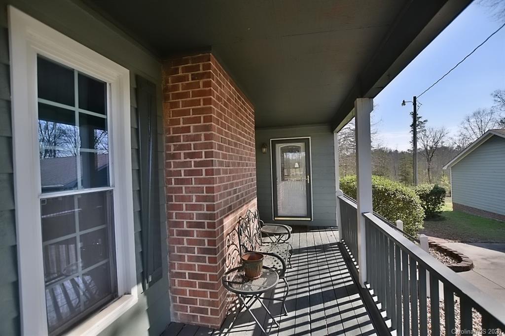 155 West Springdale Road Rock Hill, SC 29730 - Photo 3 of 37 Gallery Image 3