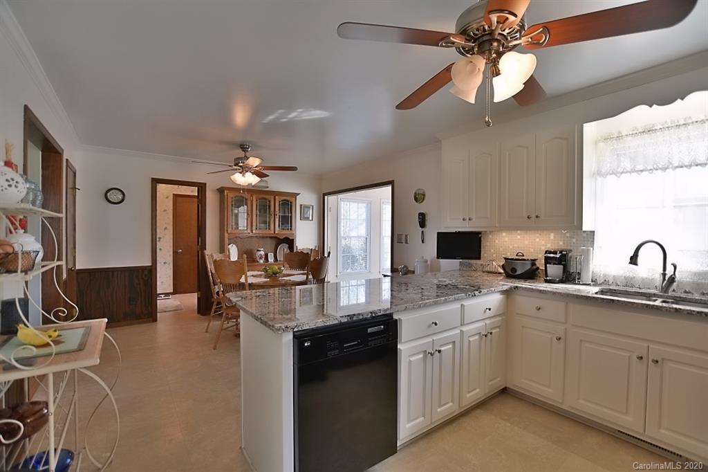 155 West Springdale Road Rock Hill, SC 29730 - Photo 10 of 37 Gallery Image 10