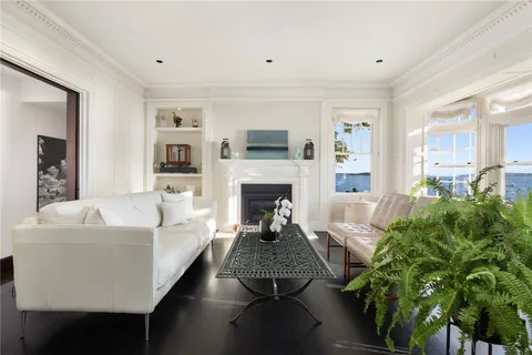 $2,500,000 | 221 Hope Street, Unit 2, Bristol, RI 02809