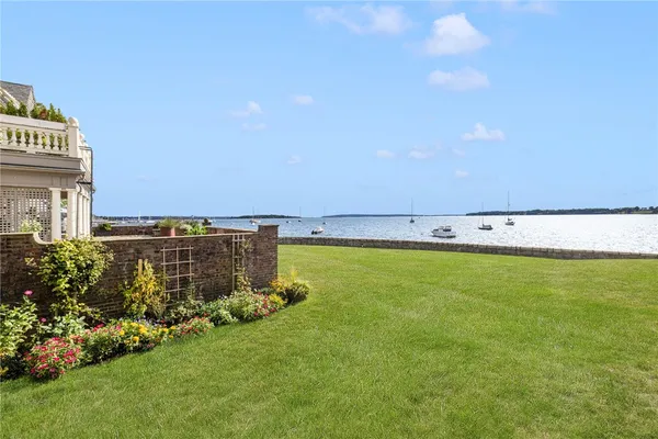 $2,500,000 | 221 Hope Street, Unit 2, Bristol, RI 02809