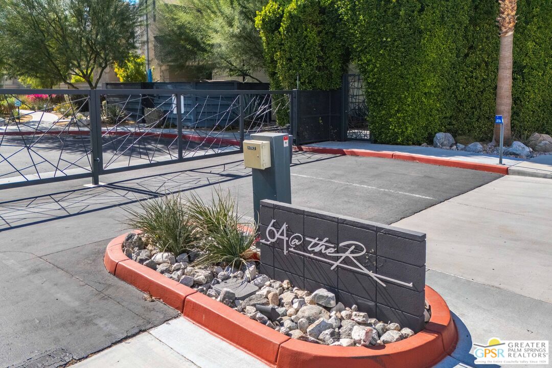 138 The River Palm Springs, CA 92262 - Photo 47 of 47 a view of a backyard with wooden fence