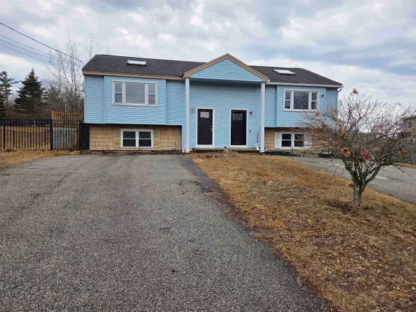 $329,900 | 3 L Little John Court, Unit L, Derry, NH 03038