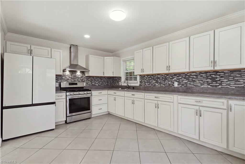 114 North Hall Street High Point, NC 27263 - Photo 11 of 30 Gallery Image 11