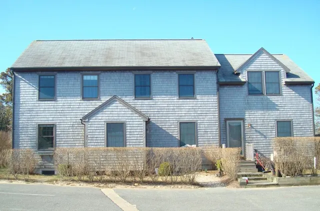 $975,000 | 17 B Old South Road, Unit 2, Nantucket, MA 02554