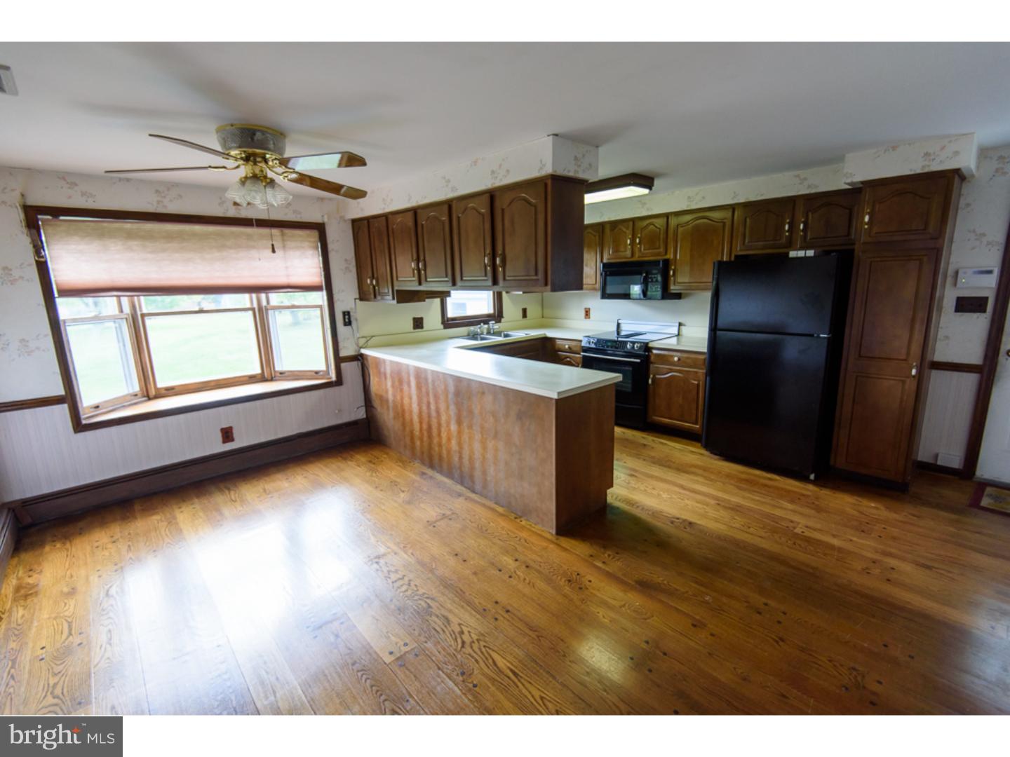 121 New Galena Road Chalfont, PA 18914 - Photo 8 of 23 Kitchen