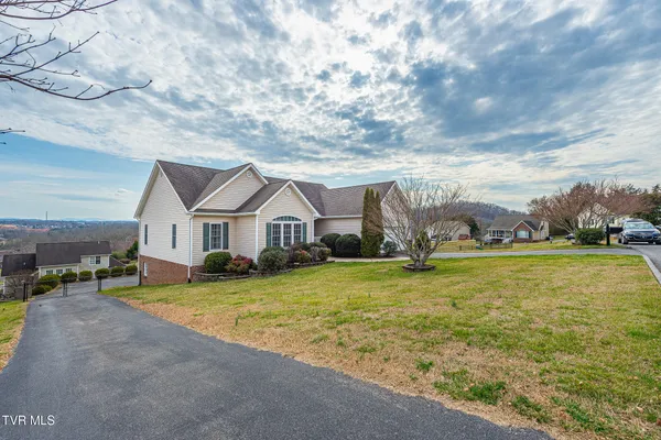 $615,000 | 179 Cindy Anne Drive, Gray, TN 37615