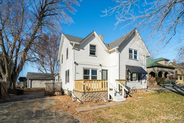 $174,000 | 816 South Ottawa Street, Earlville, IL 60518