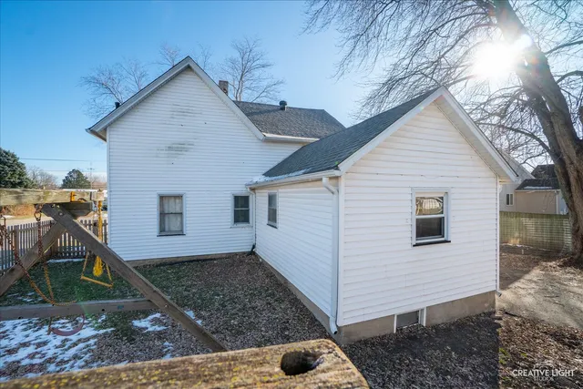 $174,000 | 816 South Ottawa Street, Earlville, IL 60518