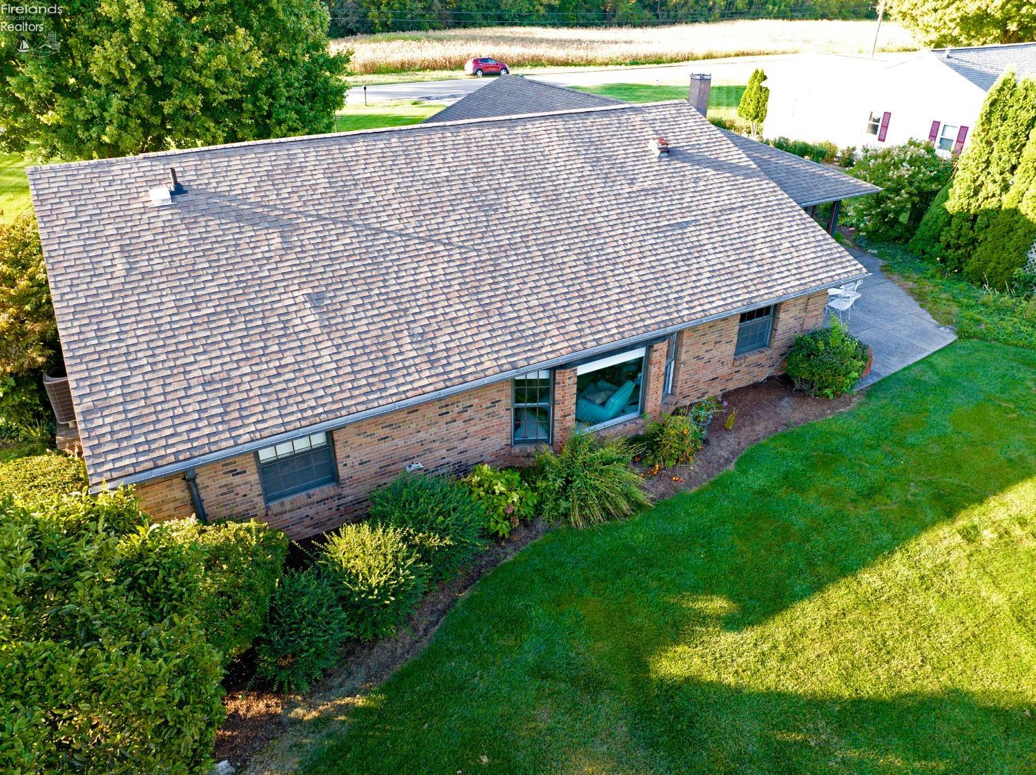 606 Taylor Road Sandusky, OH 44870 - Photo 5 of 40 Gallery Image 5