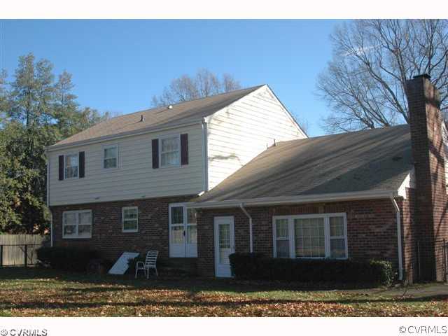 2800 Rothland Drive Richmond, VA 23294 - Photo 8 of 10 Exterior Back - Exterior Rear