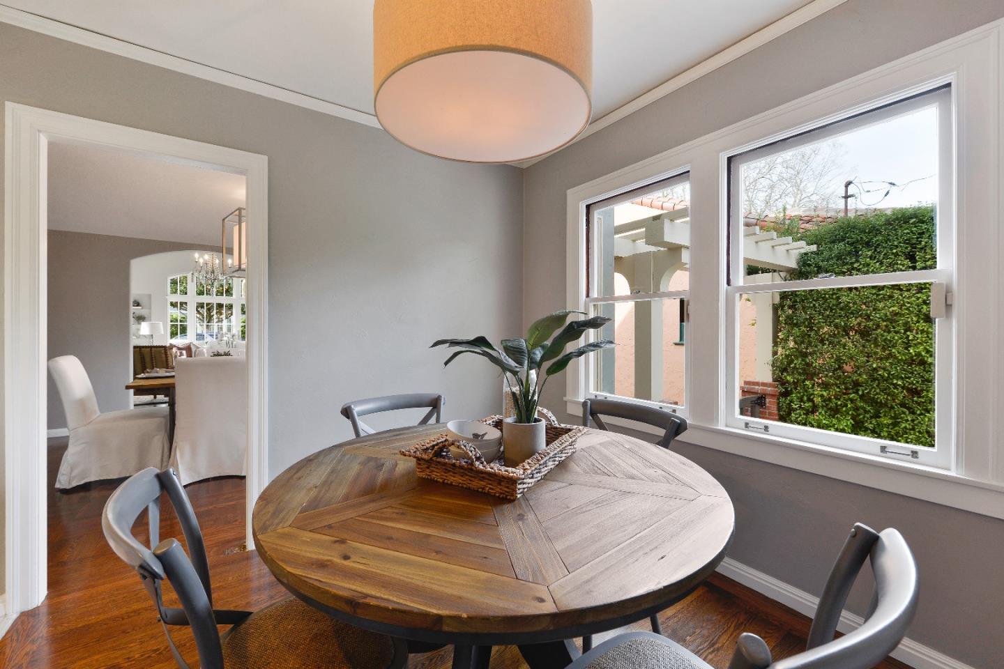 111 Aragon Boulevard San Mateo, CA 94402 - Photo 16 of 50