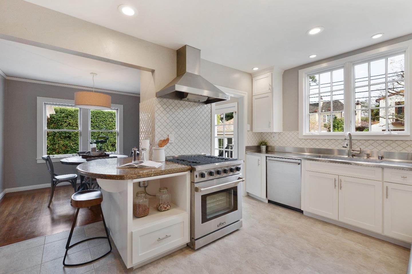 111 Aragon Boulevard San Mateo, CA 94402 - Photo 17 of 50