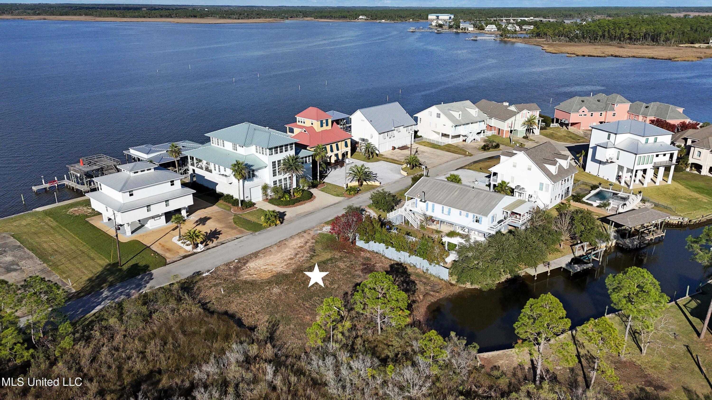 Bay Drive Pass Christian, MS 39571 - Photo 4 of 17 004