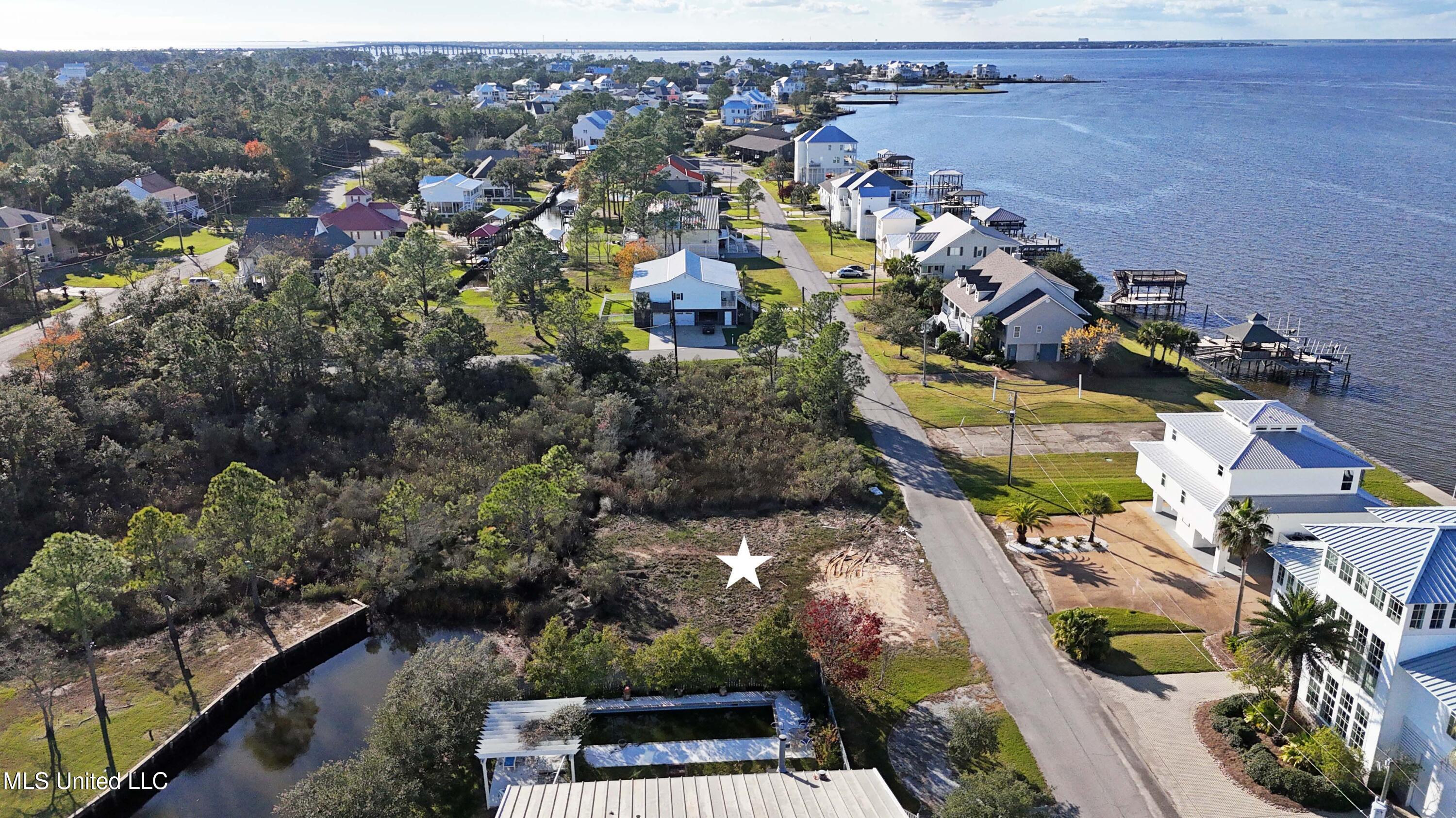 Bay Drive Pass Christian, MS 39571 - Photo 7 of 17 007
