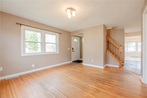 $1,775 | 133 River Meadow Drive, Henrietta, NY 14623