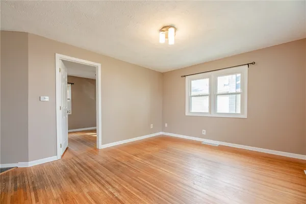 $1,775 | 133 River Meadow Drive, Henrietta, NY 14623