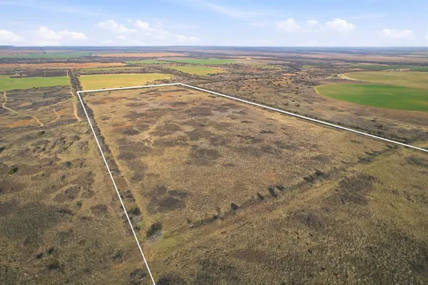 $384,000 | 680 Quanah Tx 79252, Quanah, TX 79252