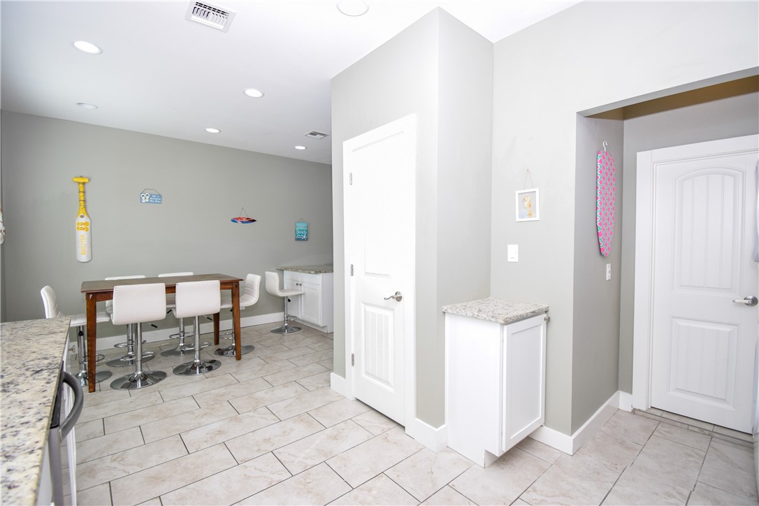14303 Ridley Way Corpus Christi, TX 78418 - Photo 17 of 39