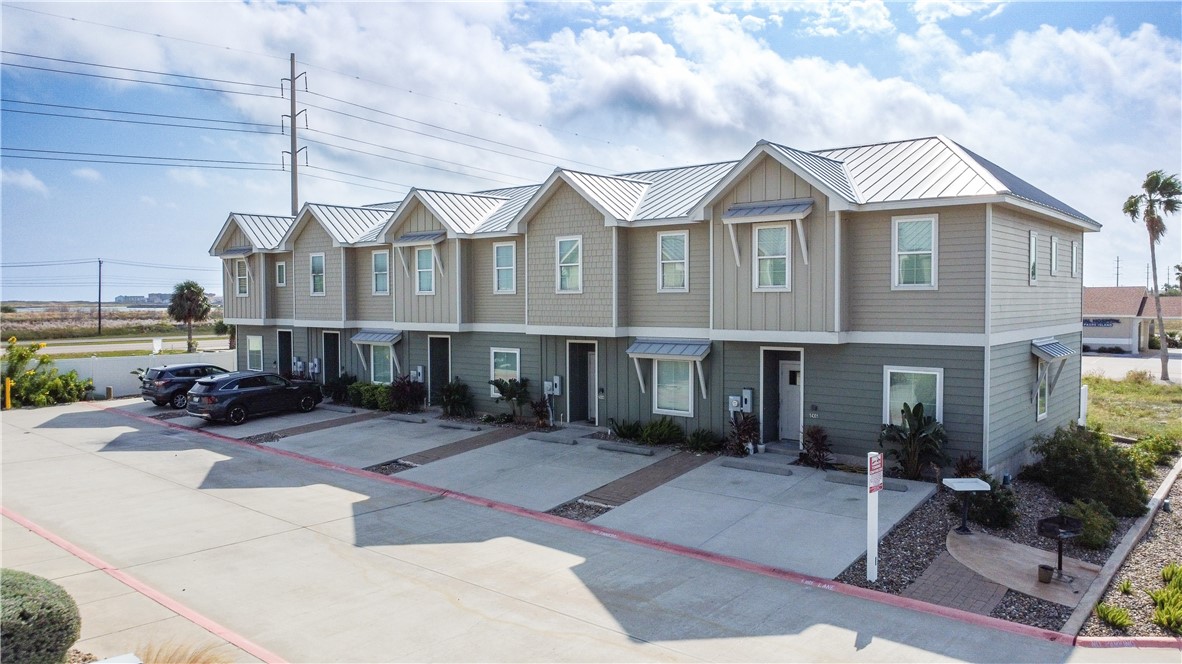 14303 Ridley Way Corpus Christi, TX 78418 - Photo 3 of 39