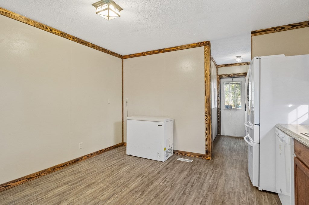 397 Trices Lake Road Columbia, VA 23038 - Photo 16 of 40 Gallery Image 16