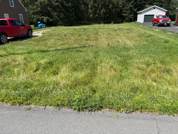 $24,900 | 38 Elizabeth Street, Presque Isle, ME 04769