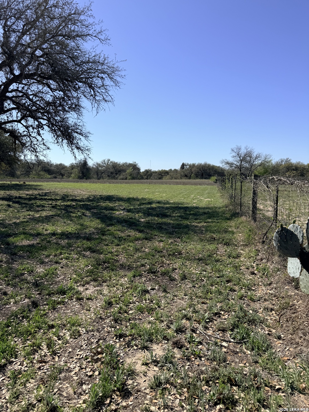 25600 Campbellton Road San Antonio, TX 78264 - Photo 17 of 20 a view of a lake with a mountain