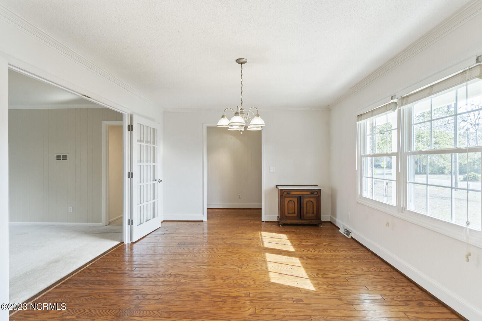 653 Windemere Road Wilmington, NC 28405 - Photo 3 of 51 09_DSC08042_mls