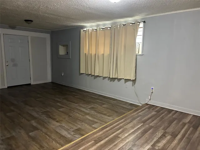 $975 | 329 Berry Street, Bossier City, LA 71111