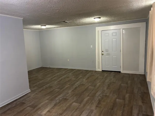 $975 | 329 Berry Street, Bossier City, LA 71111