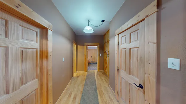 $960,000 | 8498 Cemetery Road, Lingle, WY 82223