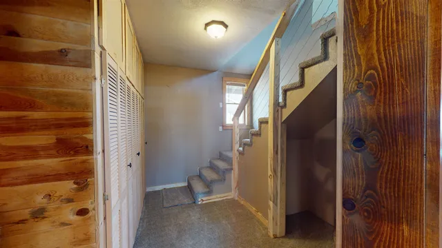 $960,000 | 8498 Cemetery Road, Lingle, WY 82223